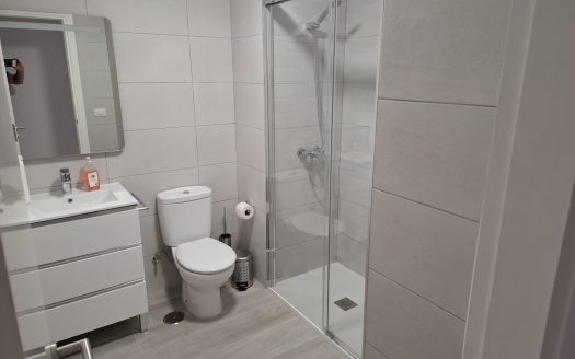 Piso en el centro de Los Cristianos, Tenerife.