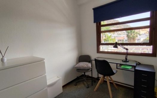 Habitación zona Ramblas, Santa Cruz de Tenerife, Tenerife.